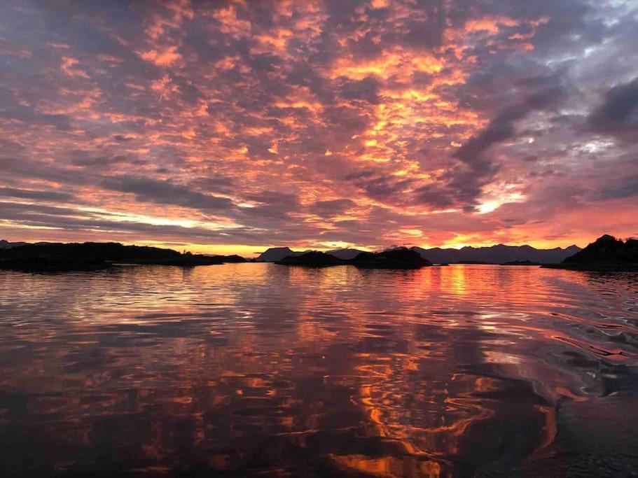 Lofoten And Vesteralen Kveldro Myrland Eksteriør billede