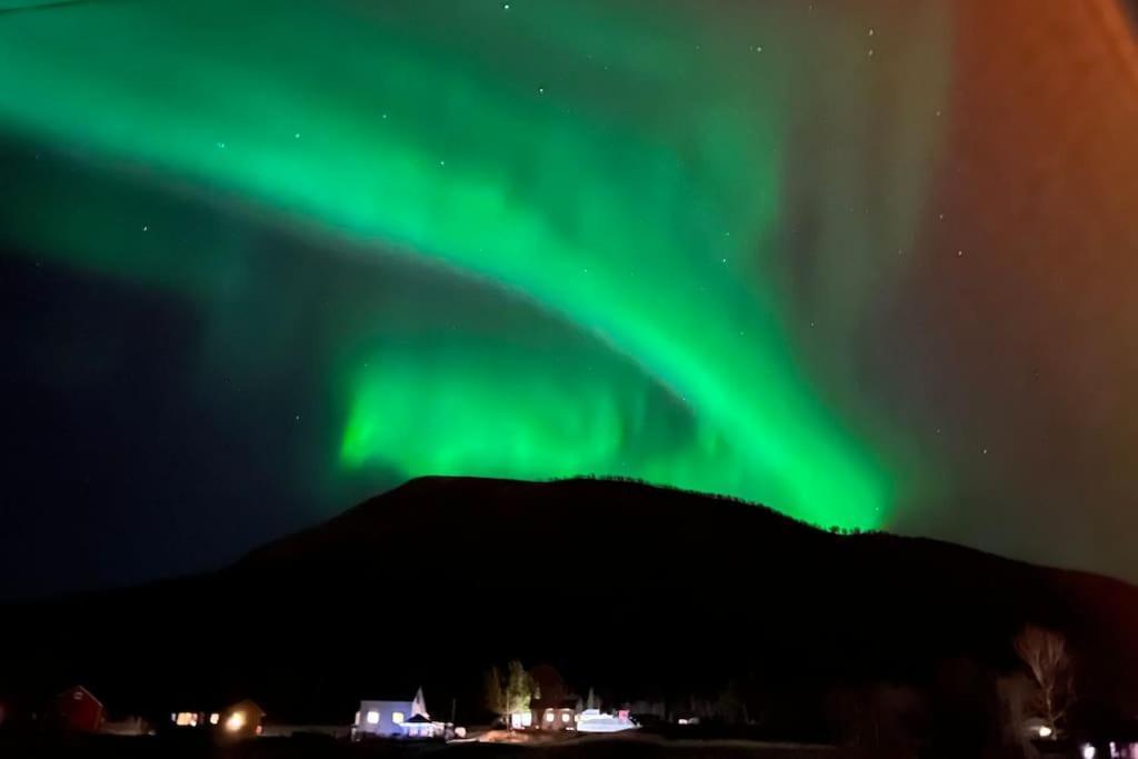 Lofoten And Vesteralen Kveldro Myrland Eksteriør billede