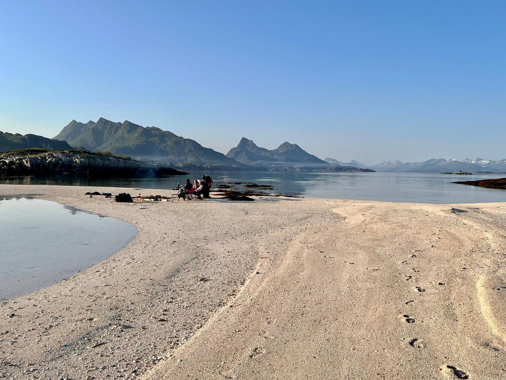 Lofoten And Vesteralen Kveldro Myrland Eksteriør billede